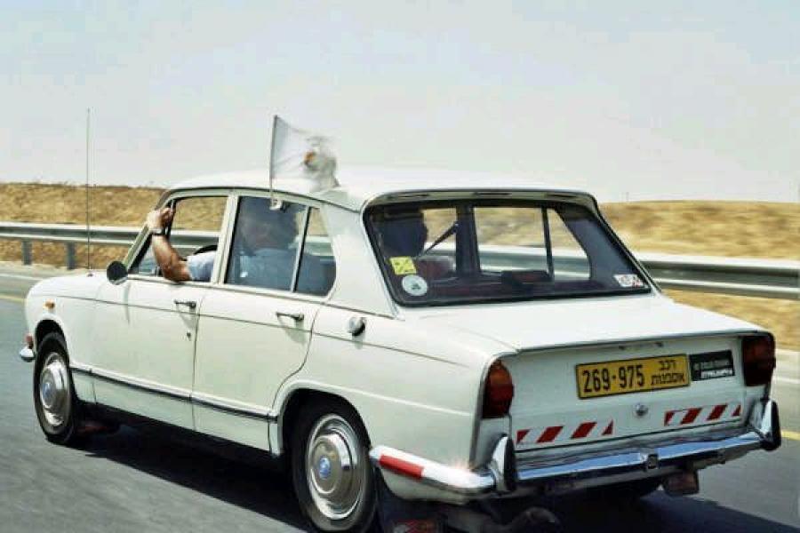  Autocars Triumph 1500 1968 года  (фото 2 из 3)